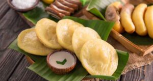 Kue Surabi Kelezatan Tradisional dengan Inovasi Rasa dan Topping yang Menggoda